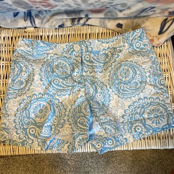LOFT Size 10 Shorts - Picture 1 of 4